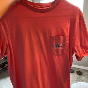 Vineyard vines tee